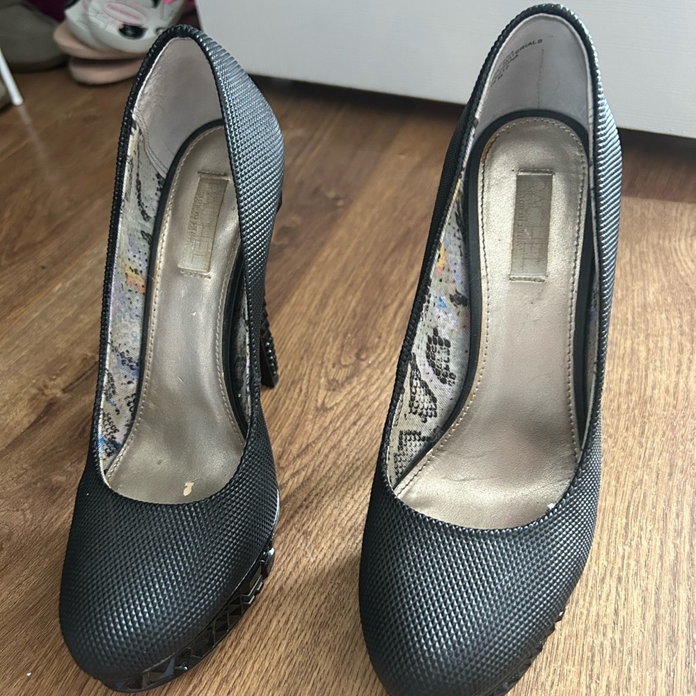Rachel Roy high heel - Used clearly, but still fabulous and iconic shoes! - Picture 6 of 9